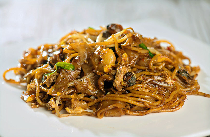 Char Kuey Teow Stir Fried Noodles Must Try Food In Malaysia Travelvui