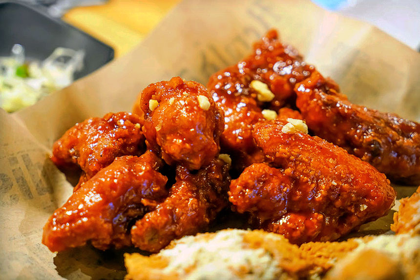 Chi-maek (Korean Fried Chicken) : Recommended Street Food | Travelvui